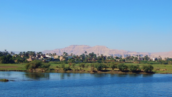 EGLXR - Luxor - Mountains from the Nile.jpg